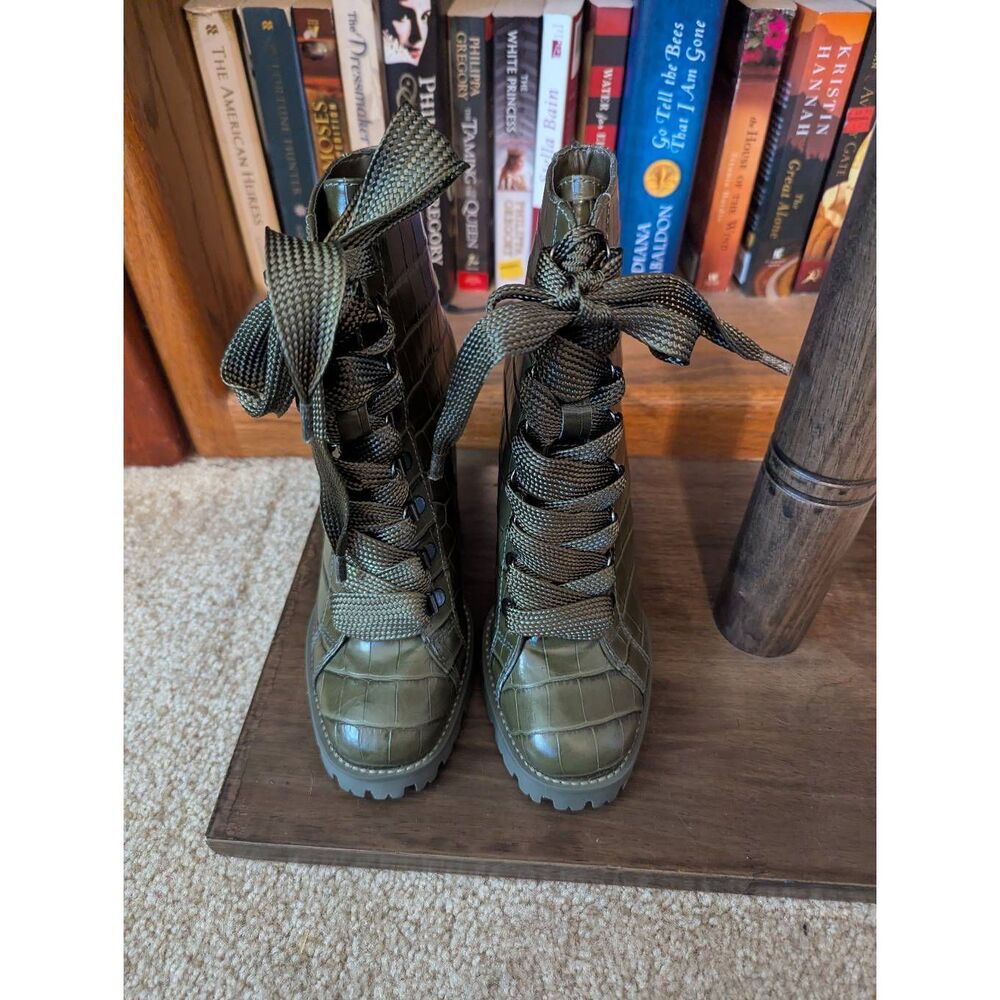NWOB Schutz Orly Wide Croco Military Green Leather Lug Sole Lace Up Boots 6B
